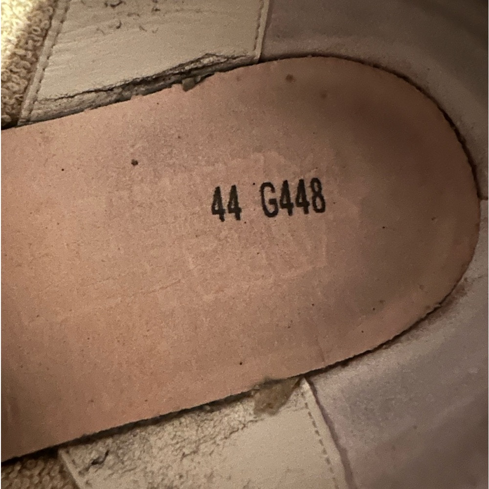Golden Goose Superstar Sneaker - Picture 4 of 11